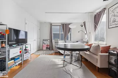 33-30 61st Street #201, New York City, NY 11377 - Photo 5