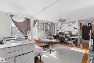 33-30 61st St, New York City, NY 11377 - Photo 11