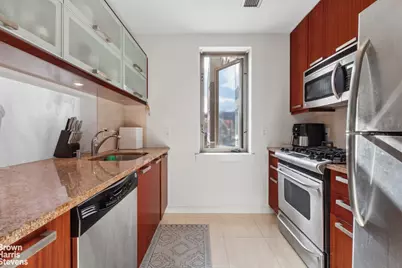 33-30 61st Street #201, New York City, NY 11377 - Photo 3