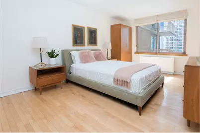 235 E 40th Street #16C, New York City, NY 10016 - Photo 5
