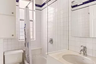 327 W 11th St, New York City, NY 10014 - Photo 5