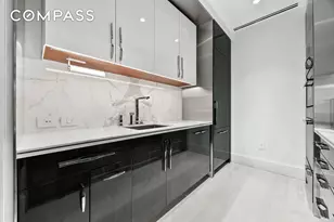 217 W 57th St, New York, NY 10019 - Photo 5