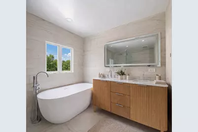 8535 Midland Parkway, Jamaica, NY 11432 - Photo 9