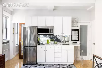 116 W 72nd Street #11B, New York City, NY 10023 - Photo 3