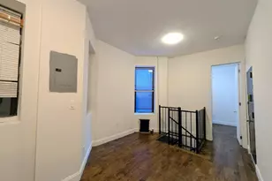 454 W 22nd St, New York City, NY 10011 - Photo 3