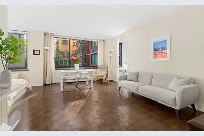 250 W 89th Street #3N, New York City, NY 10024 - Photo 1