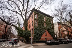 259 W 11th St, New York City, NY 10014 - Photo 9