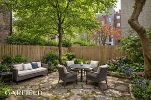 259 W 11th St, New York City, NY 10014 - Photo 9