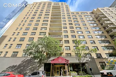165 W 66th Street #6W, New York City, NY 10023 - Photo 13