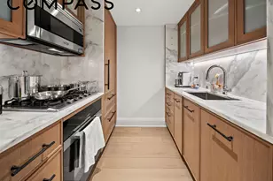 210 Warren St, New York City, NY 10282 - Photo 5