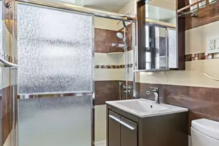 61-35 98th St, Rego Park, NY 11374 - Photo 13