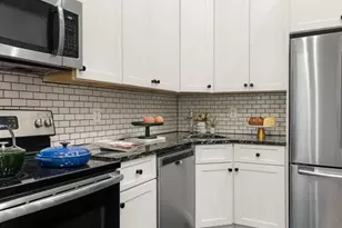 393 Rogers Ave, New York City, NY 11225 - Photo 5