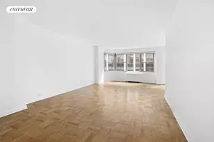 77 W 55th St, New York, NY 10019 - Photo 7