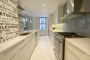 175 W 73rd St, New York City, NY 10023 - Photo 3