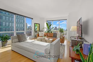 350 W 42nd St, New York, NY 10036 - Photo 3