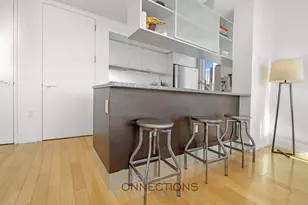 350 W 42nd St, New York, NY 10036 - Photo 7