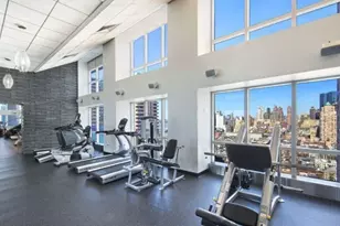 350 W 42nd St, New York, NY 10036 - Photo 17