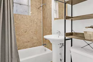 26 Bedford St, New York City, NY 10014 - Photo 5