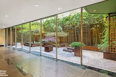 201 E 66th Street #4K, New York City, NY 10065 - Photo 7
