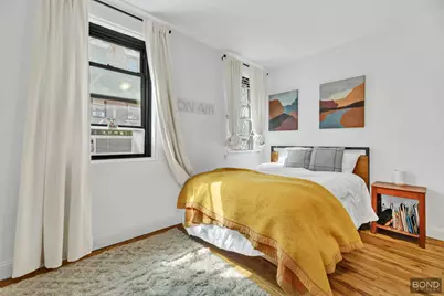 26 Bedford Street #2A, New York City, NY 10014 - Photo 3