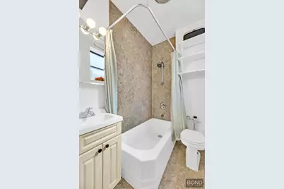 26 Bedford Street #2A, New York City, NY 10014 - Photo 5