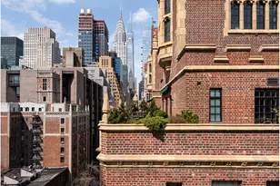 333 E 43rd St, New York City, NY 10017 - Photo 11