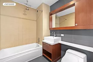 305 W 16th St, New York City, NY 10011 - Photo 5