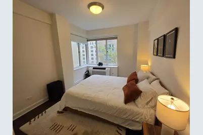40 Central Park S #8H, New York City, NY 10019 - Photo 9