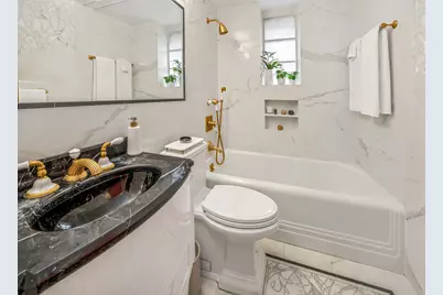 110 E 87th Street #9D, New York, NY 10128 - Photo 5