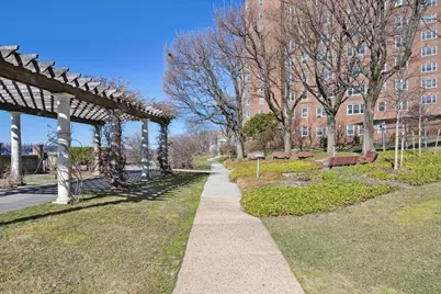 180 Cabrini Boulevard #8384, New York City, NY 10033 - Photo 31