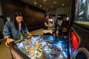 555 10th Ave, New York, NY 10018 - Photo 7