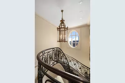15 W 53rd Street #PHBC, New York City, NY 10019 - Photo 9