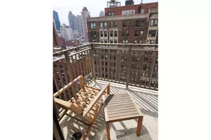 301 E 79th St, New York City, NY 10075 - Photo 9