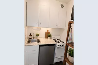 135 E 54th Street #7J, New York City, NY 10022 - Photo 5