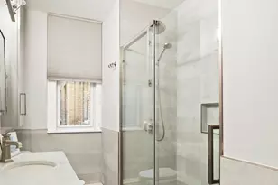 40 W 55th St, New York City, NY 10019 - Photo 17