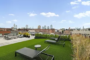 215 N 10th St, New York City, NY 11211 - Photo 9