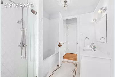 1 Central Park S #915, New York City, NY 10019 - Photo 21