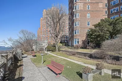 180 Cabrini Boulevard #8384, New York City, NY 10033 - Photo 29