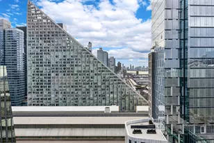 30 Riverside Blvd, New York City, NY 10069 - Photo 7