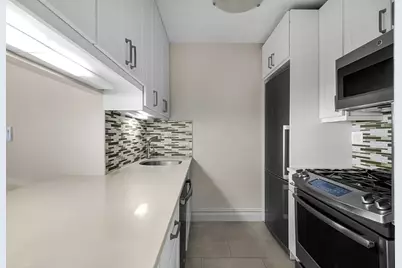 204 Rector Place #10L, New York, NY 10280 - Photo 5