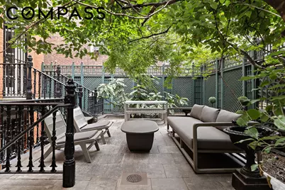 25 Grace Court, New York City, NY 11201 - Photo 15