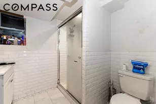 18-42 Norman St, New York City, NY 11385 - Photo 13