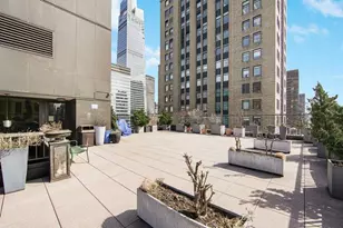 445 5th Ave, New York City, NY 10016 - Photo 9