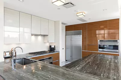 170 E End Avenue #16A, New York City, NY 10128 - Photo 5
