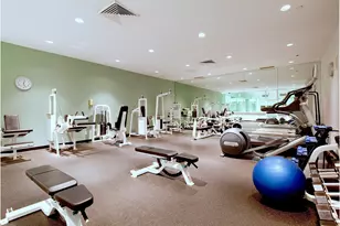 235 E 40th St, New York City, NY 10016 - Photo 11