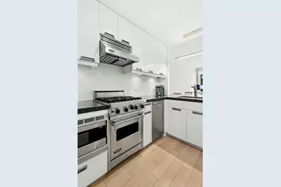 261 W 28th Street #3C, New York City, NY 10001 - Photo 3