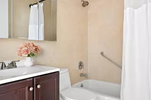 200 E 90th St, New York City, NY 10128 - Photo 7