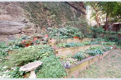 875 W 181st Street #2H, New York City, NY 10033 - Photo 9