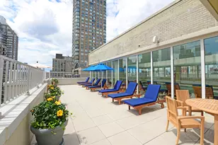 220 E 65th St, New York City, NY 10065 - Photo 13