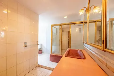 11-29 30th Road, New York City, NY 11102 - Photo 17